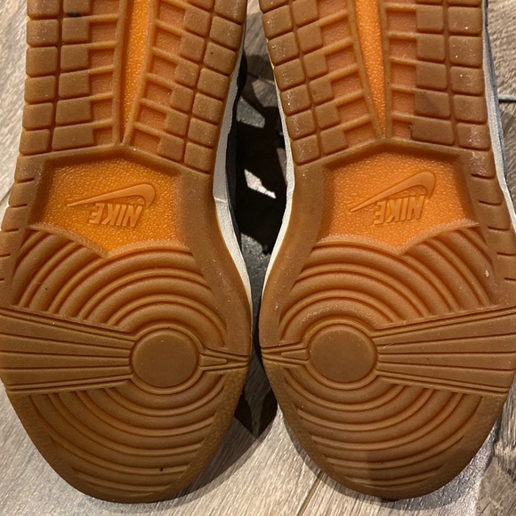 SOLD! Nike Dunk Sky Hi - Picture 7 of 7